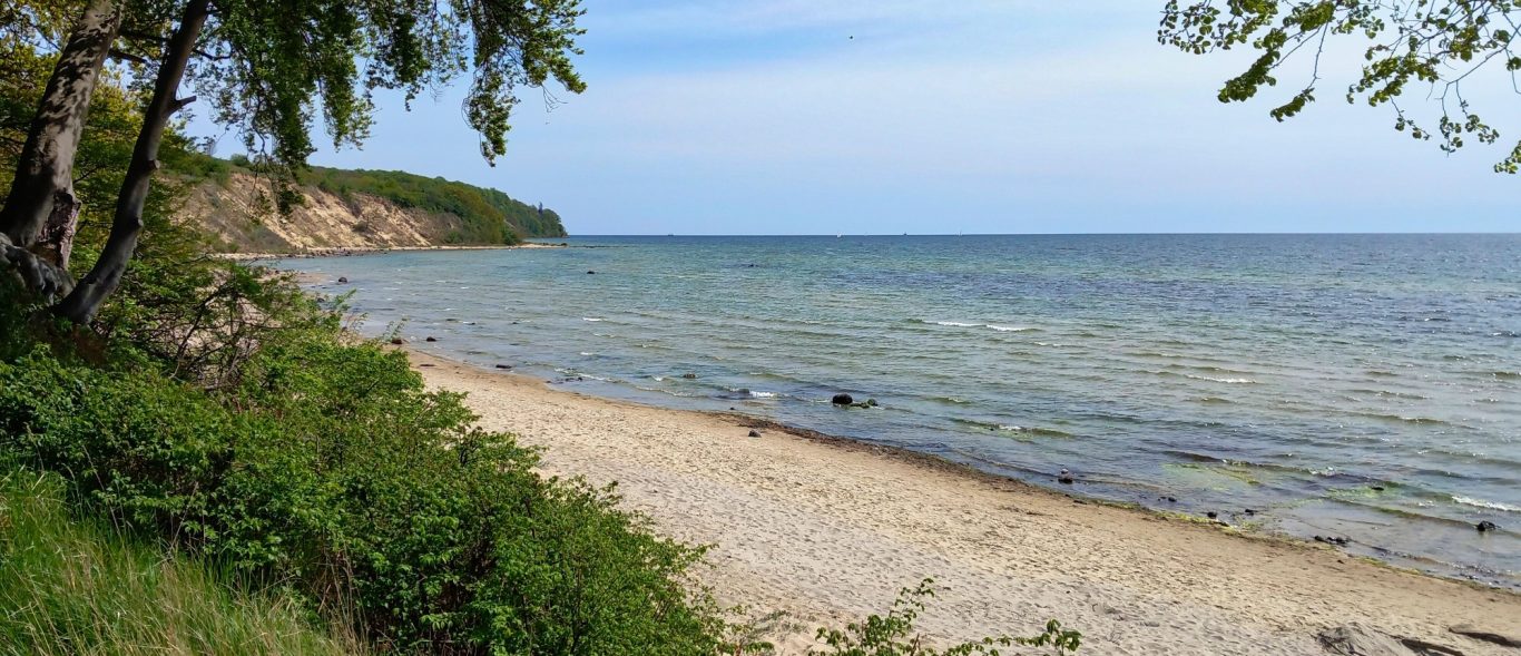 Steilufer zum Nordperd im Ostseebad Göhren - Insel Rügen Strand und Steilufer am Nordperd in Göhren auf Rügen